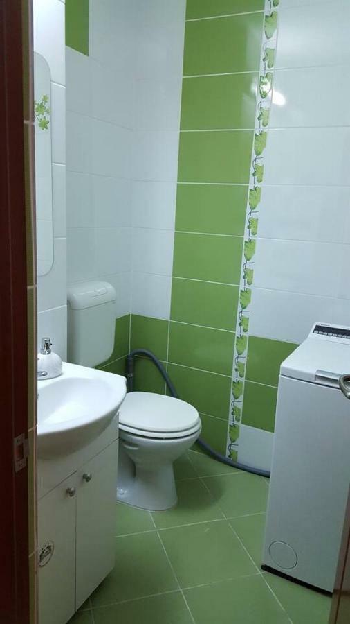 Apartment Gia *
